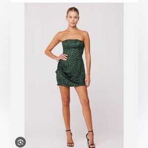 NWT Resa silky zipup ribbed hunter green sleeveless dress Cindy mini sparrow